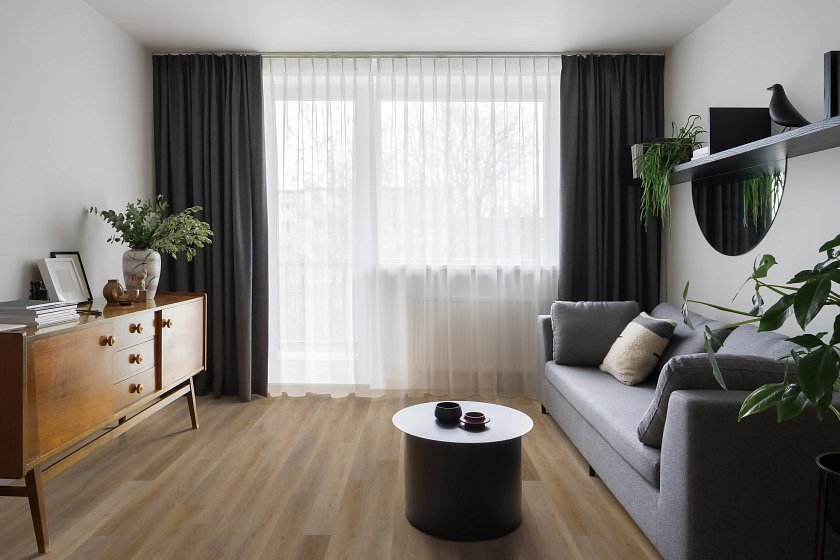 brixton-oak-coretec-floors-lvp-rs