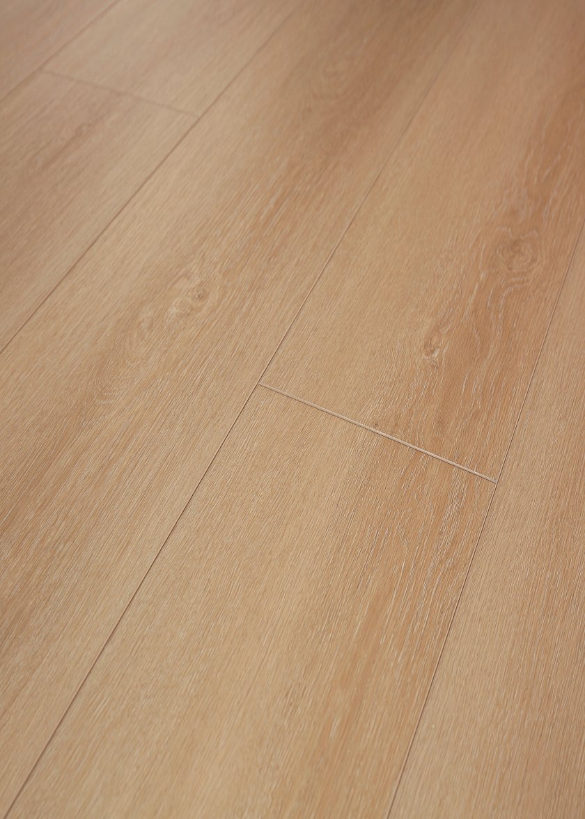 honey-bronze-oak-coretec-floors-lvp-floor