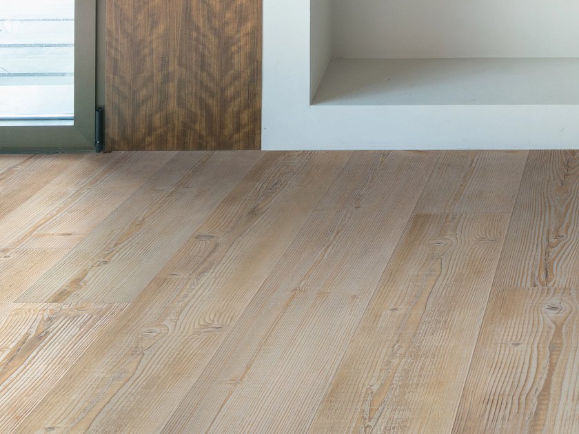 sunlit-pine-coretec-floors-lvp-rs